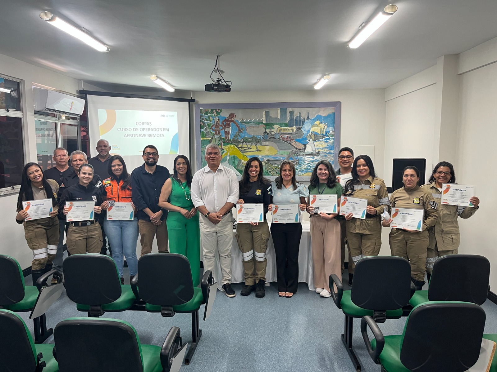 SMTT certifica Operadoras em Aeronave Remota em alusão ao mês da mulher - SMTT Aracaju